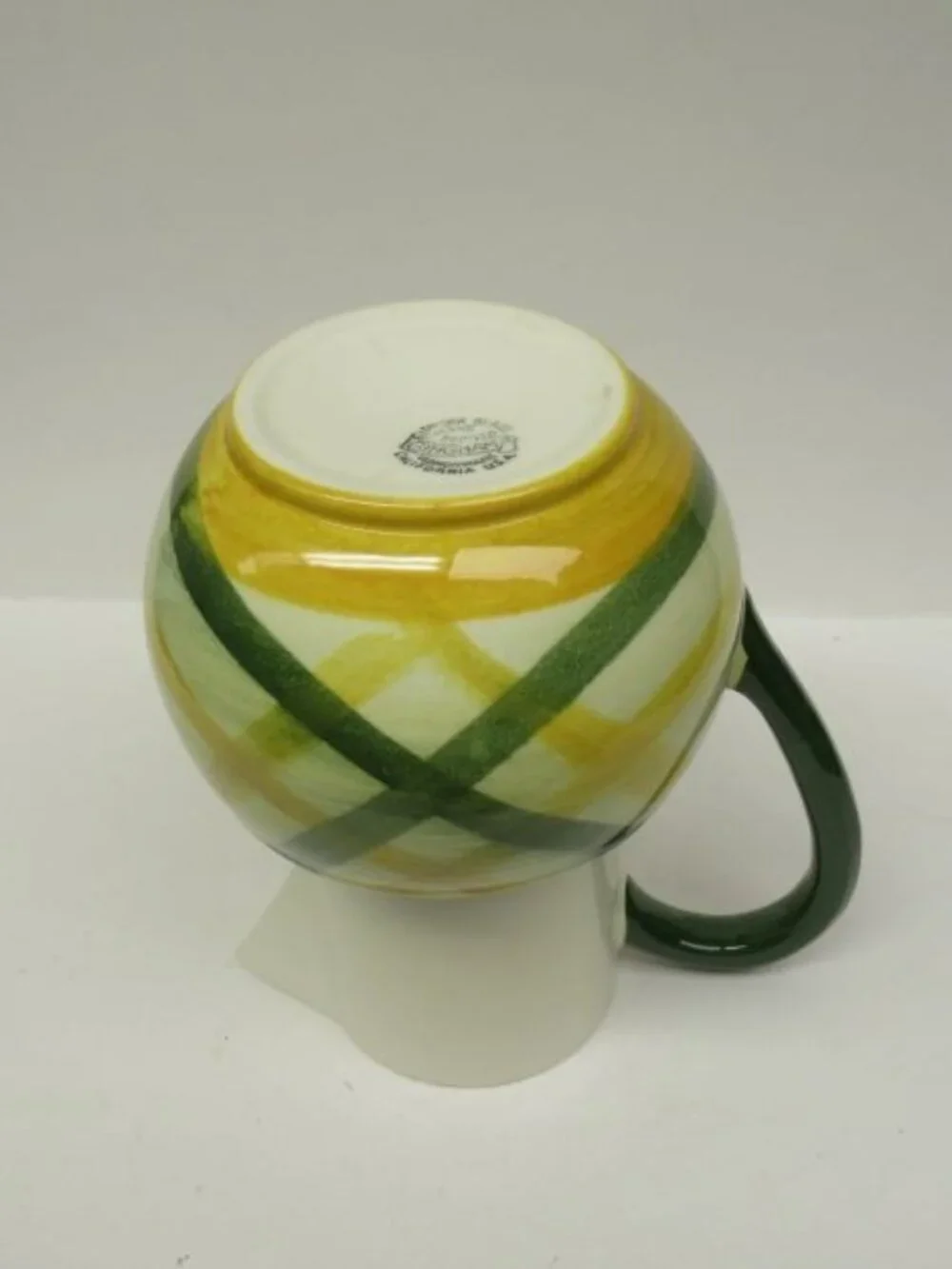 Metlox Vernonware GINGHAM 6 5/8 Inch High Bulbous Jug or Pitcher, Made In U.S.A.